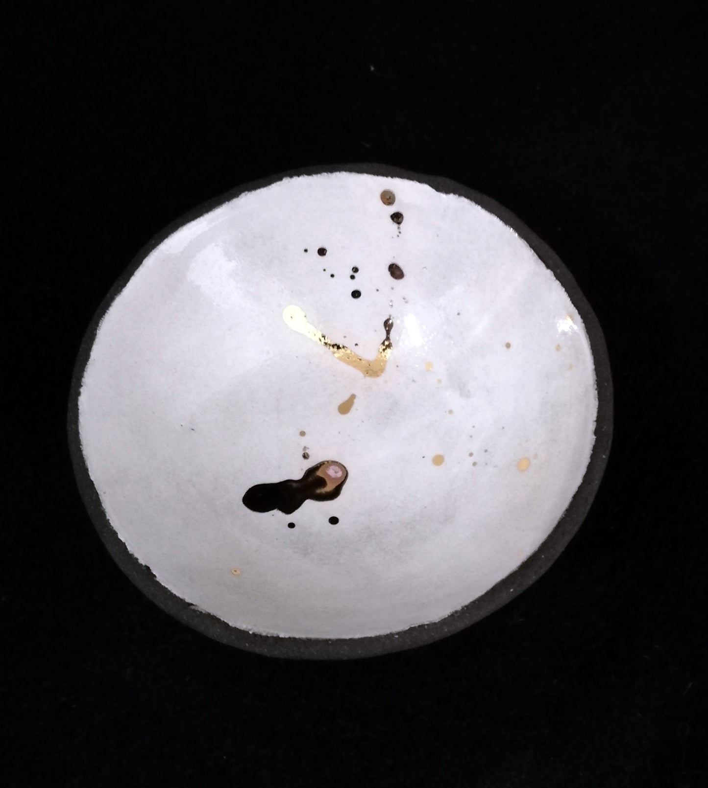 Small Bowl in Black Clay with Gold Detail