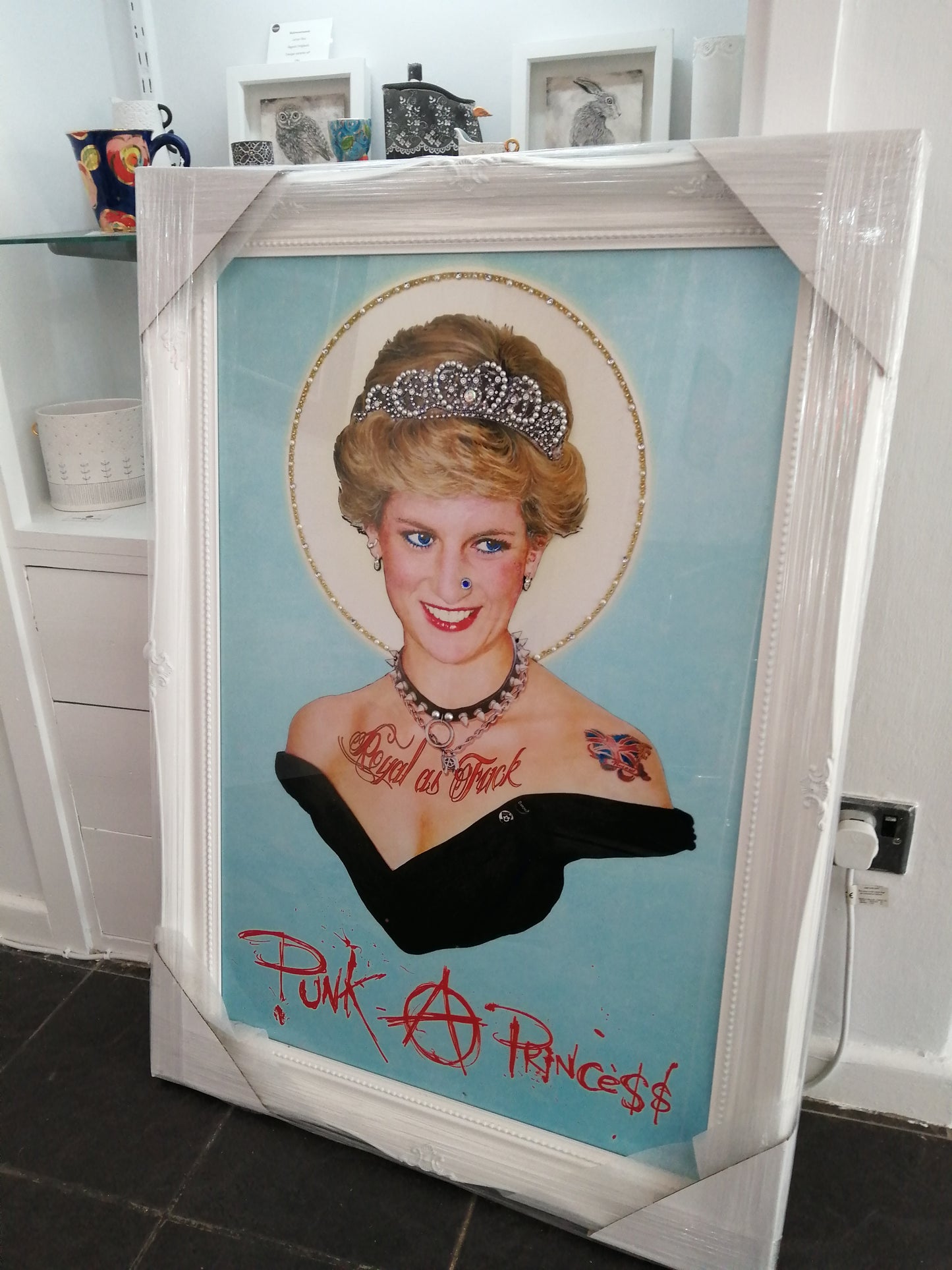 royal_as_fuck_mark_illuminati