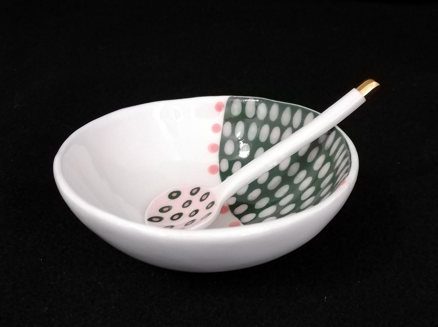 Frances-Spice-Small-Patterned-Bowl-and-Spoon-Set